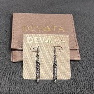 DEVATA sterling silver, 18k gold earrings